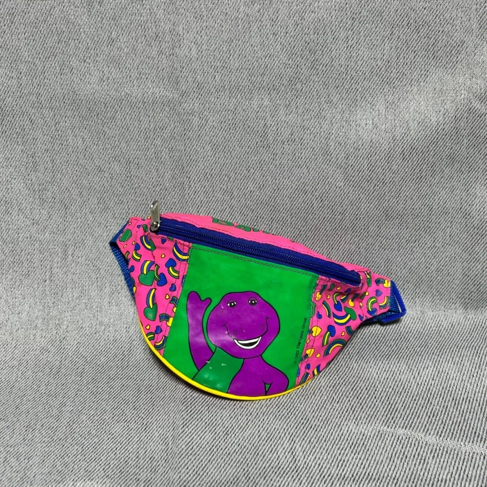 Barney Fanny Pack Kids OS Pink Vintage 1992 Lyons Group Waist Bag Rainbow Heart